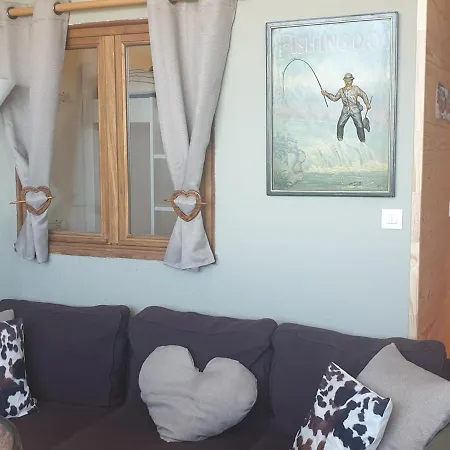 Daire Superbe 3 Pieces Renove Pied Des Pistes Mont-blanc - Fr-1-181-2553 *